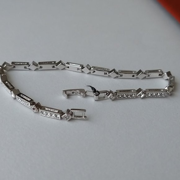 NADRI White Rhodium Bracelet - Picture 3 of 4